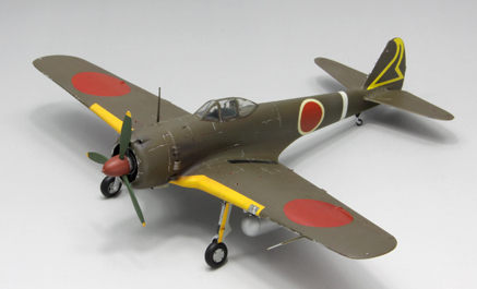 1/48 一式戦闘機隼三型甲