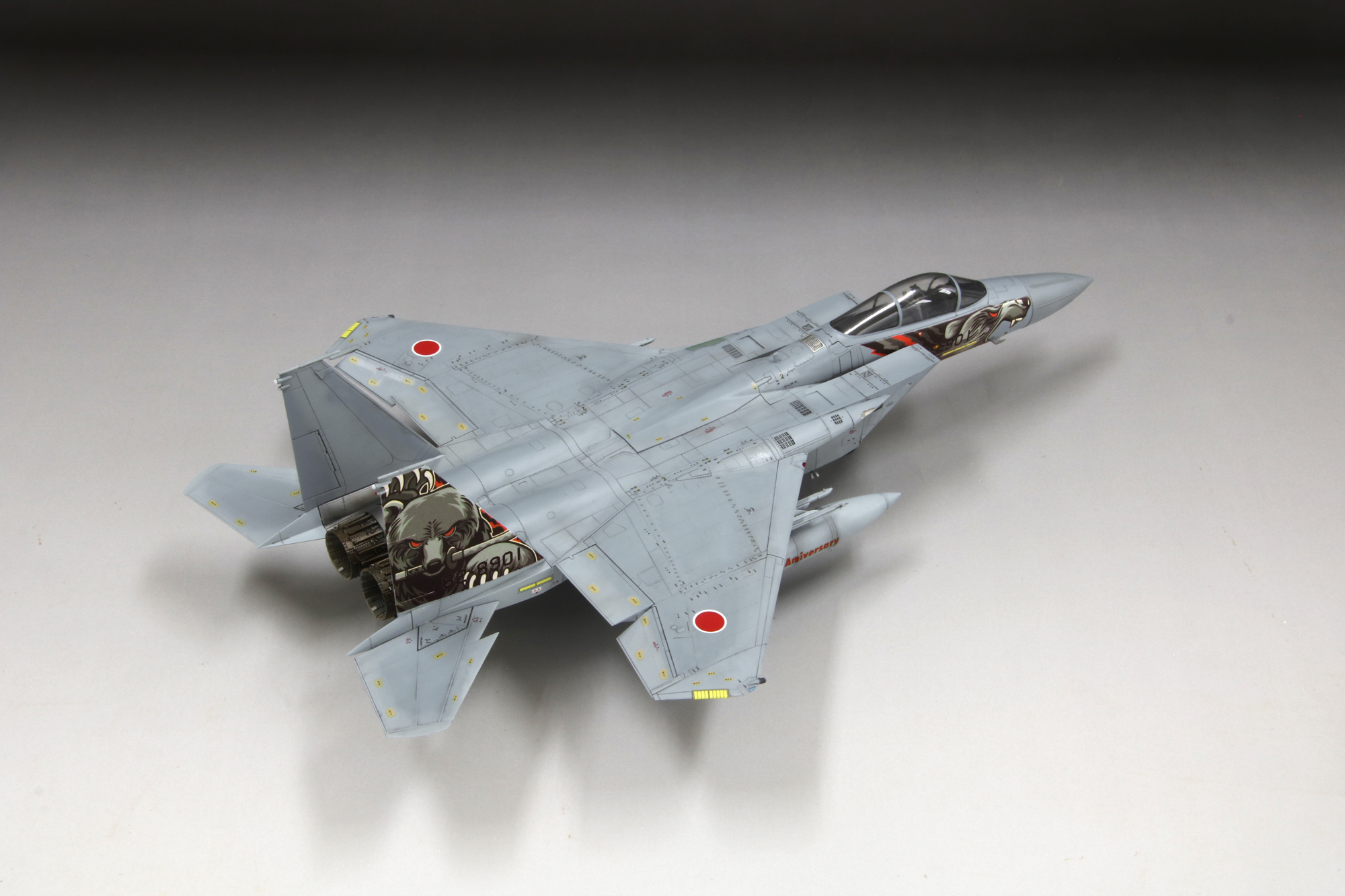 1/72航空自衛隊F-15J戦闘機201SQ [創隊40周年記念塗装機]_ファインモールド