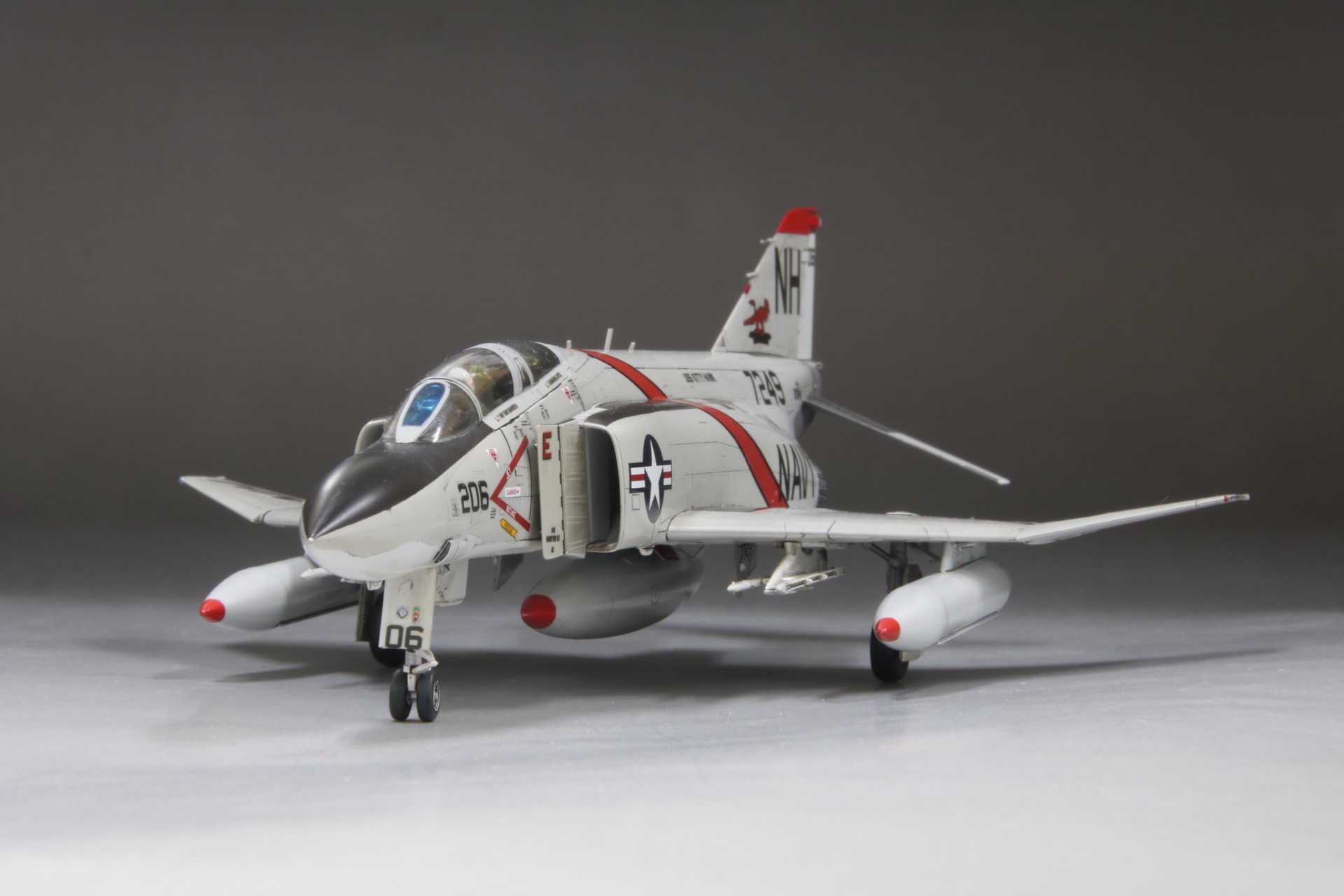 戦闘機プラモデル完成品1/72F-4Jファントム